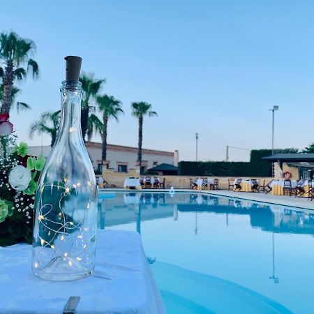 Villaggio Turistico Malibuu Manduria Exteriör bild