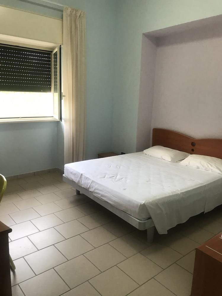 Villaggio Turistico Malibuu Manduria Exteriör bild