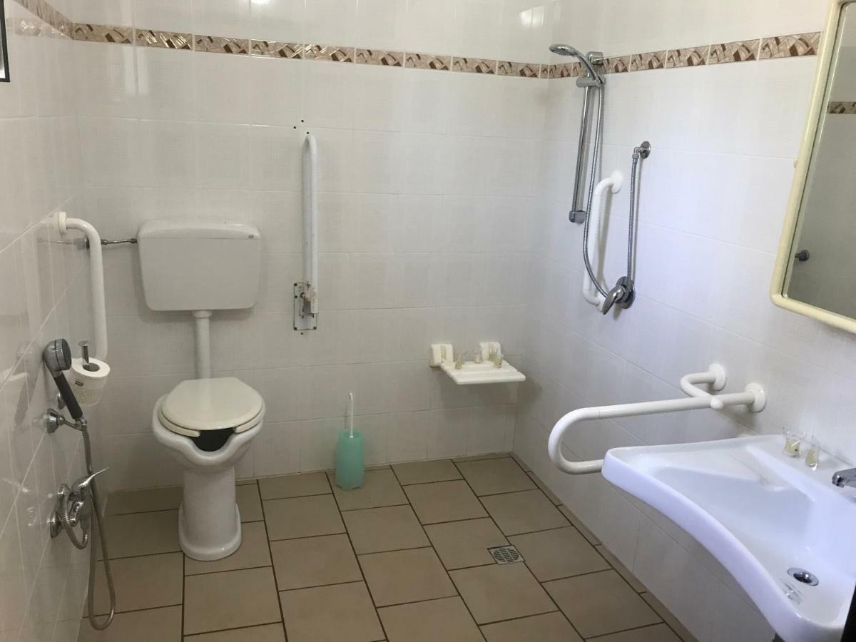 Villaggio Turistico Malibuu Manduria Exteriör bild
